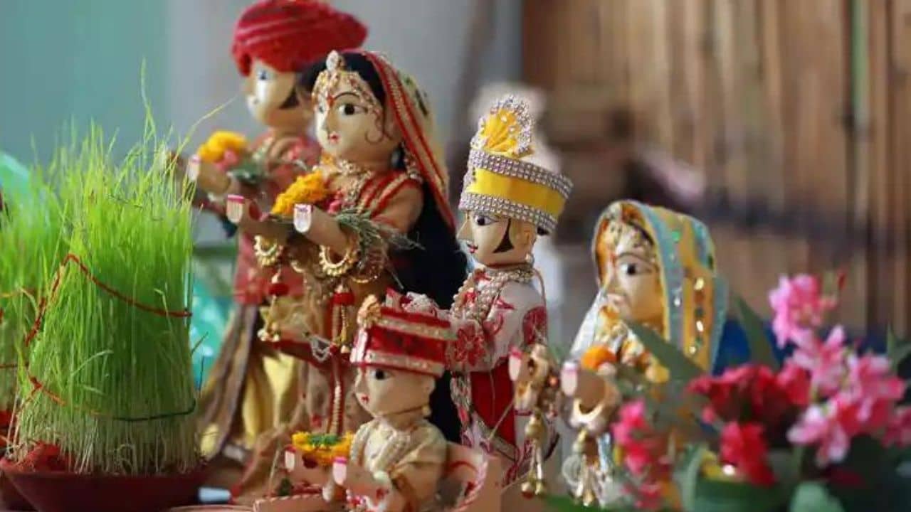 Gauri Tritiya 2022: গৌরী তৃতীয় উপোস করে দুঃস্থকে দান করলে জীবনে হবেন সুখী ও সফল