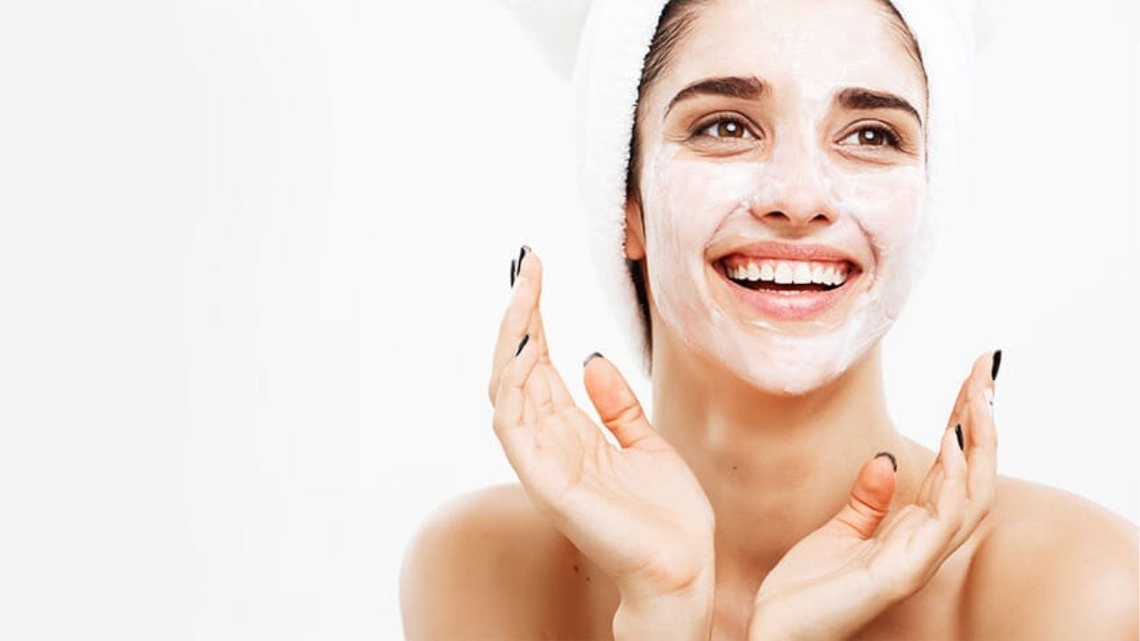 Almond Face Masks ত্বক হয়ে উঠবে আরও কোমল যদি ব্যবহার করেন এই ফেসপ্যাক