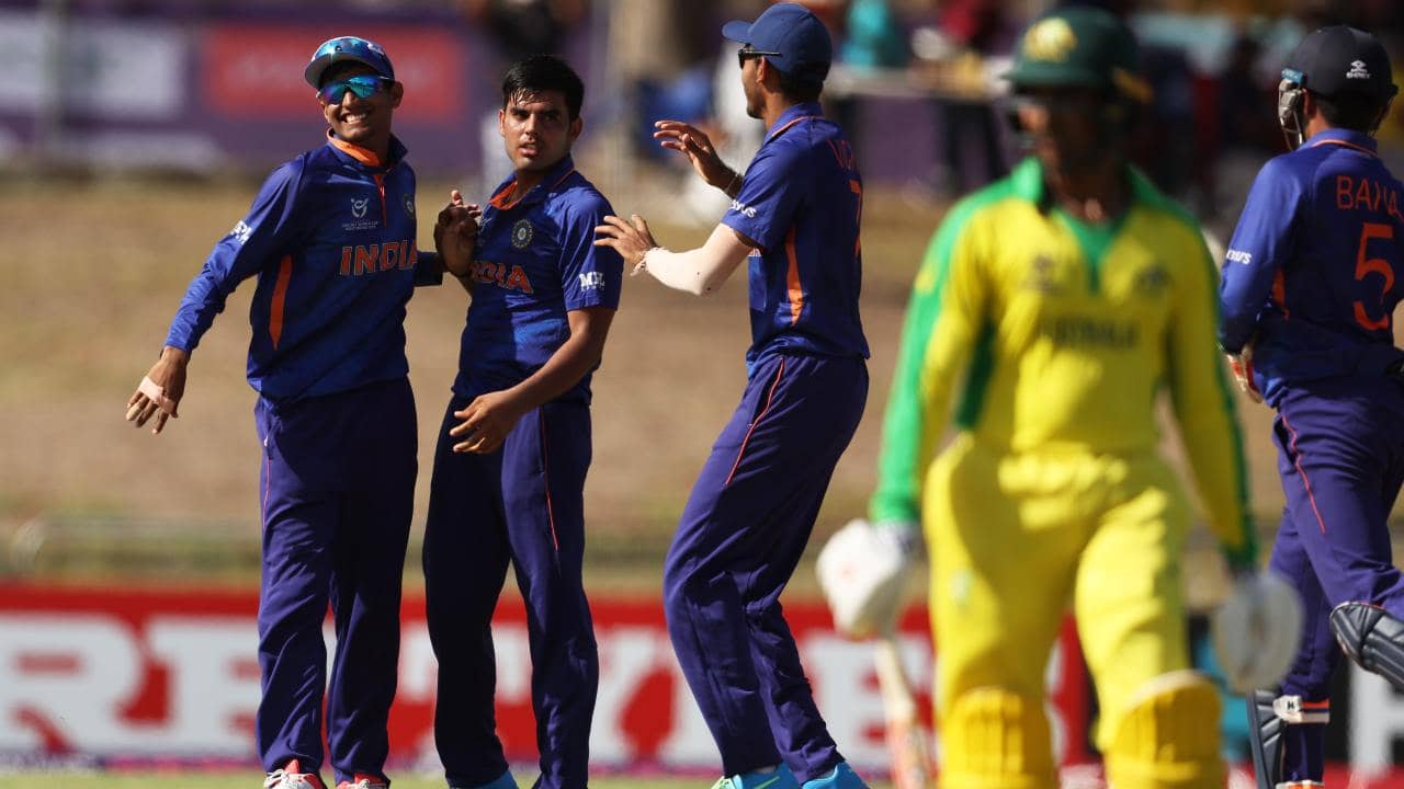 U19 World Cup 2022: অজি বধ করলেন যশ ধুলরা, টানা চারবার ফাইনালে ভারত