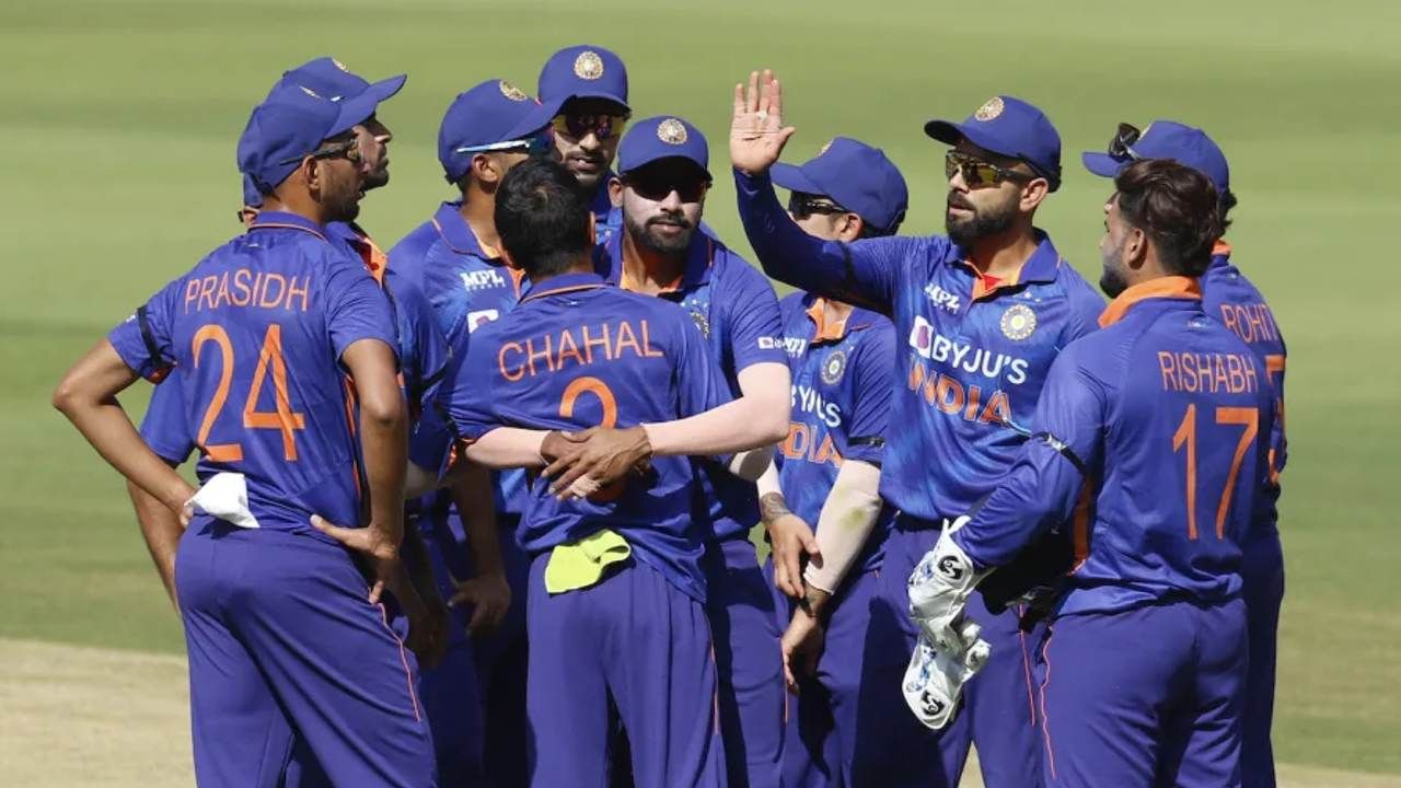 India vs West Indies: হোল্ডারের লড়াই কাজে এল না, এক হাজারতম ওয়ান ডে ম্যাচে জয় রোহিতের ভারতের