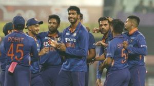 India vs West Indies: ভেঙ্কি-সূর্যের তান্ডবে ইডেন ভারতেরই দখলে