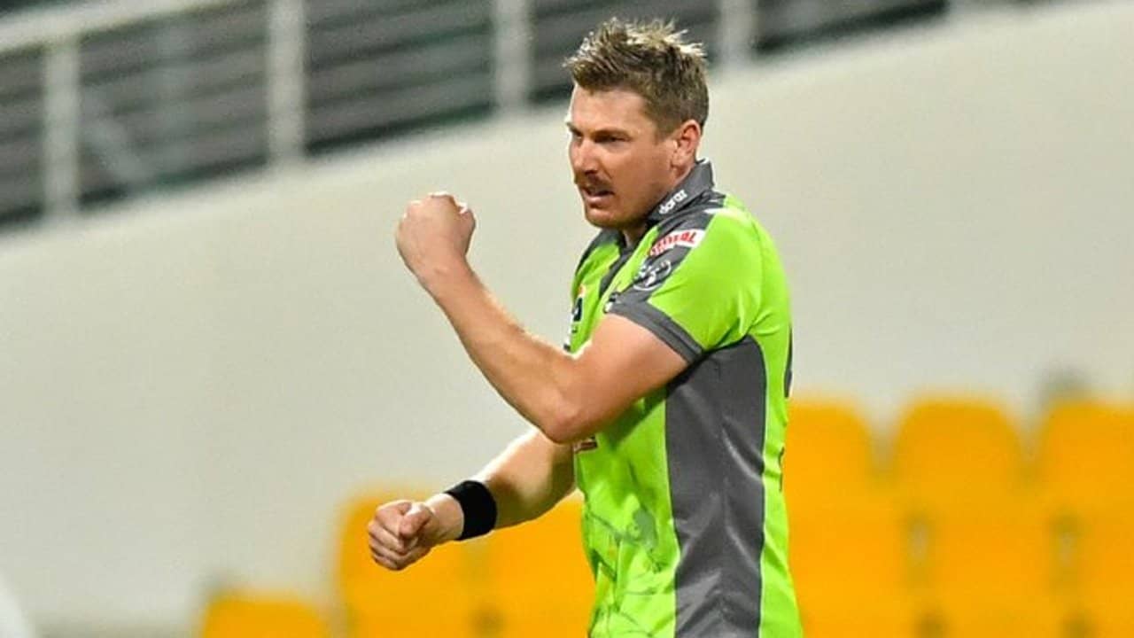 James Faulkner: পিসিবির দিকে চুক্তি ভঙ্গের অভিযোগ তুলে পিএসএল ছাড়লেন জেমস ফকনার
