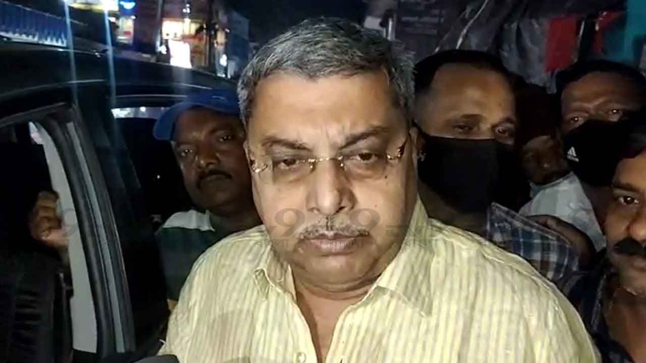 MP Kalyan Banerjee: কল্যাণের গাড়িতে 'হামলা', সিপিএমকে তুলোধনা তৃণমূল সাংসদের MP Kalyan Banerjee: কল্যাণের গাড়িতে 'হামলা', সিপিএমকে তুলোধনা তৃণমূল সাংসদের
