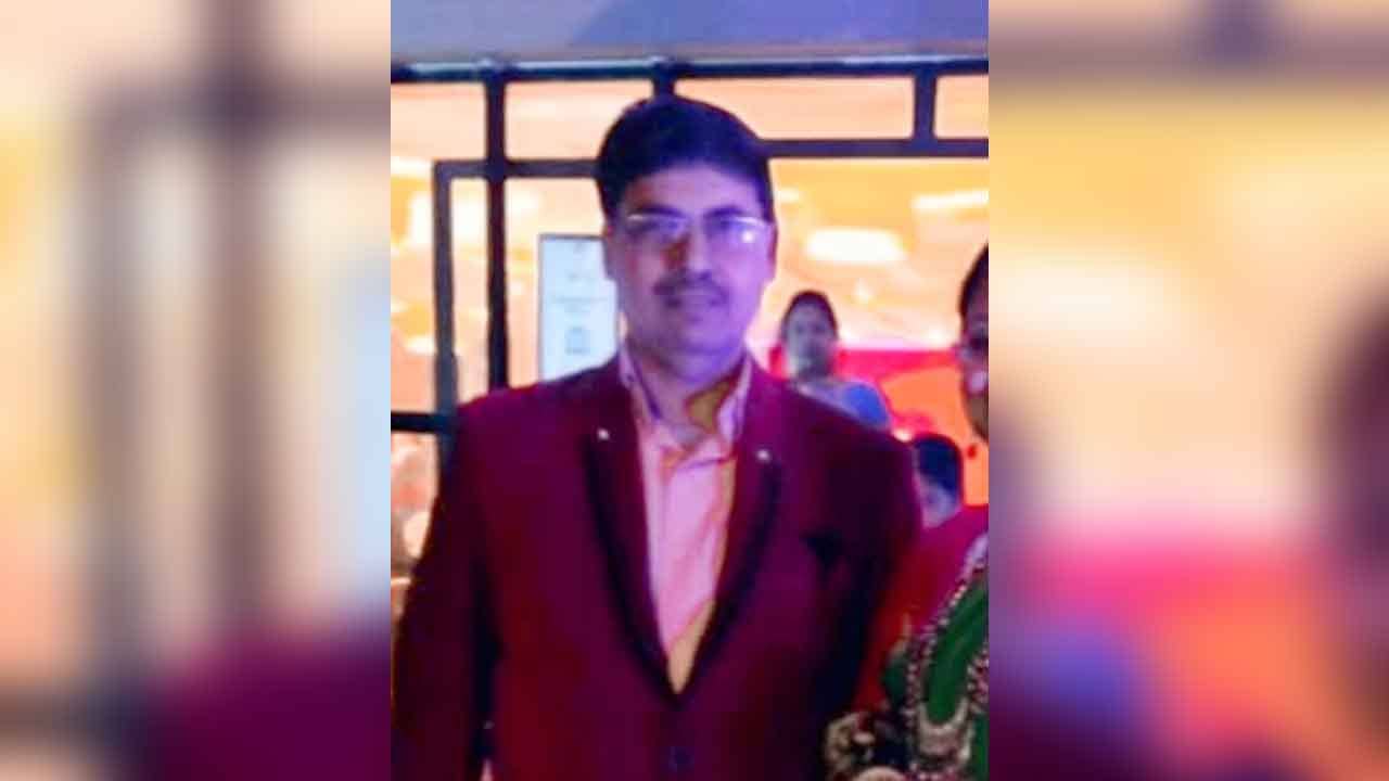 Rail Worker Suicide: মিলত না ছুটি, শিফট শেষ হওয়ার পরও দীর্ঘক্ষণ কাজ! মর্মান্তিক পরিণতি লিলুয়া ইয়ার্ডের সিনিয়র ইঞ্জিনিয়ারের