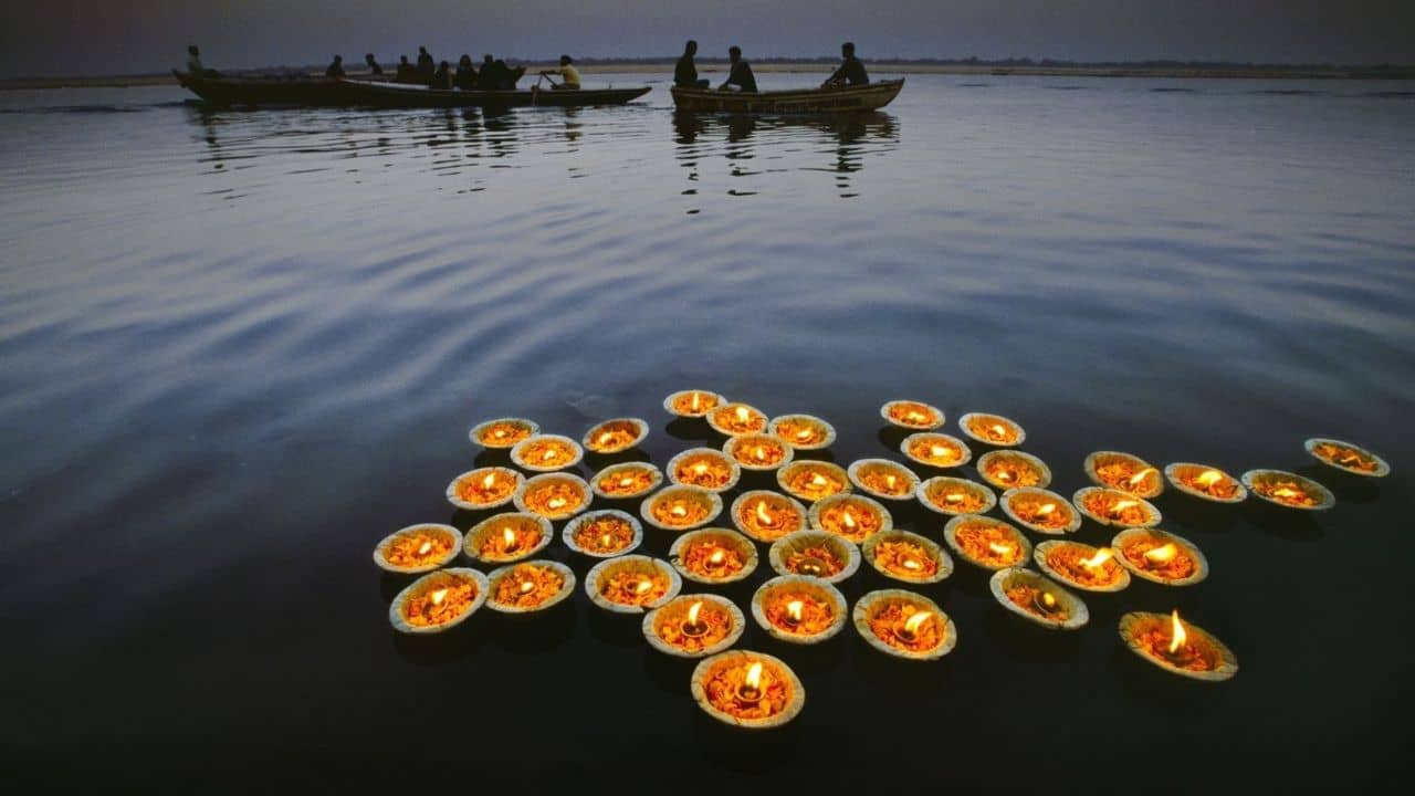 Magha Purnima 2022: সাফল্য-সমৃদ্ধি পেতে মাঘী পূর্ণিমায় রাশি অনুযায়ী কী কী করবেন, জেনে নিন