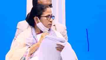 CM Mamata Banerjee On Tranport: প্রাইভেটের নাম করে করে খাওয়া হচ্ছে, সীমান্ত সংলগ্ন সমস্ত ট্রাক টার্মিনাস নিয়ে নেবে পরিবহণ দফতর