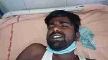 BJP worker Beaten: ভরা রাস্তায় টানতে-টানতেই বিজেপির বুথ সভাপতি ও তার বৃদ্ধ বাবাকে শাবলের বাড়ি, হিংসায় তপ্ত মুর্শিদাবাদ