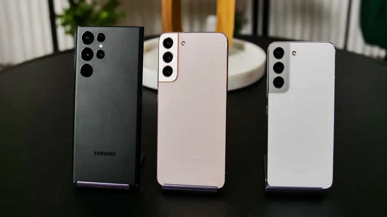 Samsung Galaxy S22 Series: ভারতে লঞ্চ হয়েছে স্যামসাং গ্যালাক্সি এস২২ সিরিজের তিনটি ফোন, দেখে নিন দাম Samsung Galaxy S22 Series: ভারতে লঞ্চ হয়েছে স্যামসাং গ্যালাক্সি এস২২ সিরিজের তিনটি ফোন, দেখে নিন দাম