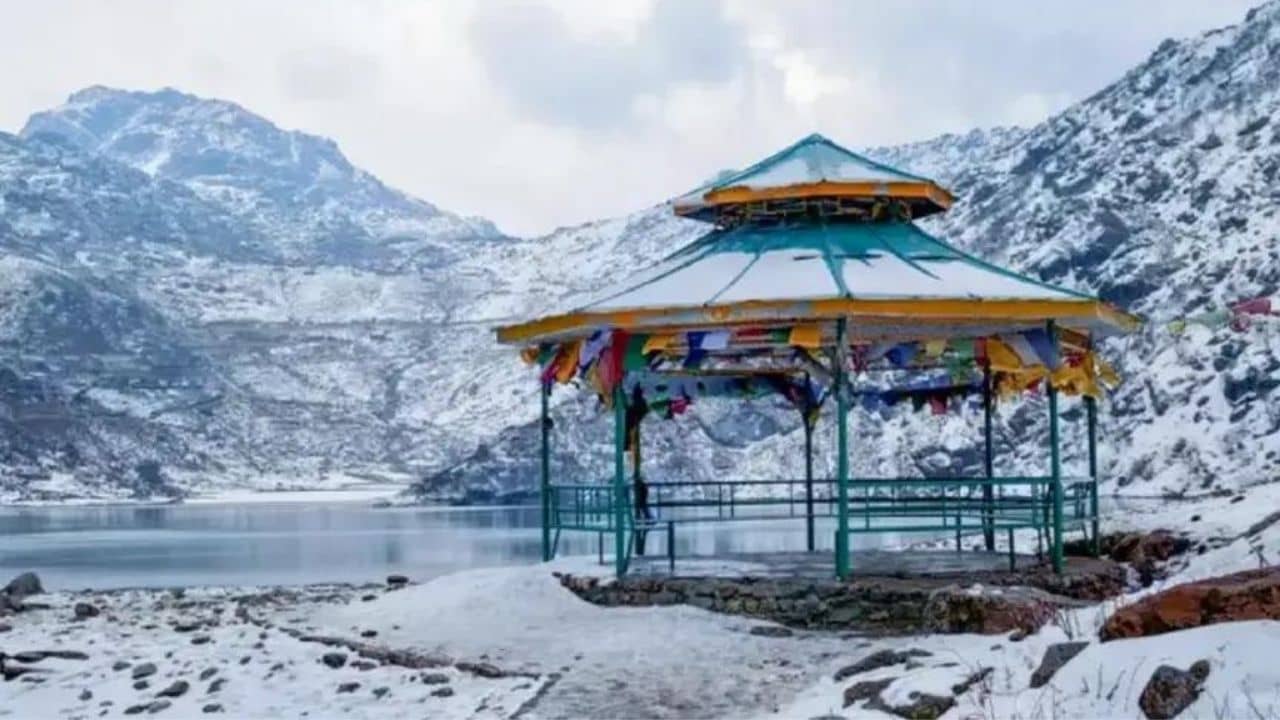 Sikkim:কোভিড বিধি তুলে পর্যটকদের জন্য খোলা সিকিম! খুশির হাওয়া ব্যবসায়ী মহলে