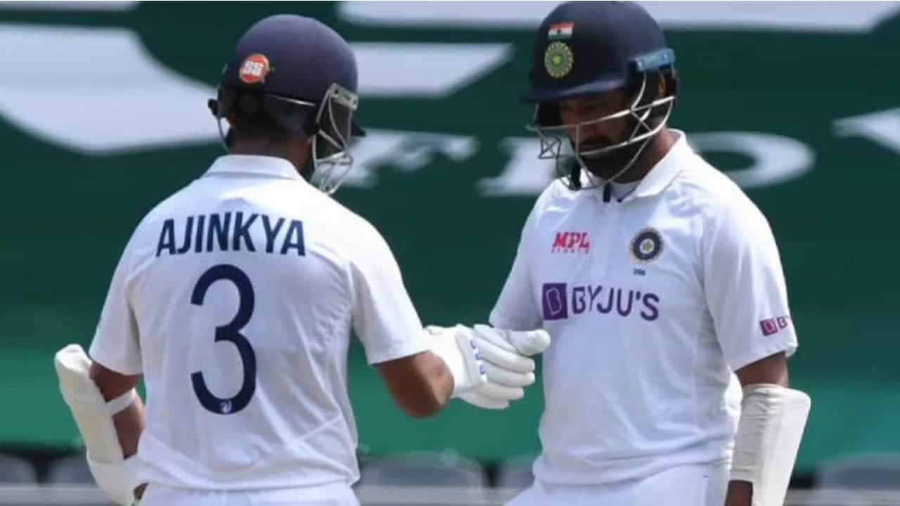 রাহানে-পূজারার টিমে ফেরার সম্ভাবনা দেখছেন না সানি রাহানে-পূজারার টিমে ফেরার সম্ভাবনা দেখছেন না সানি