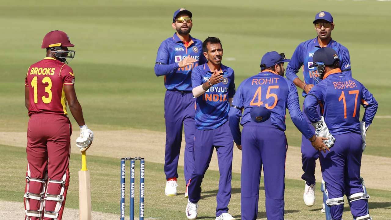 India vs West Indies: ডিআরএসে বিরাট বিচক্ষণতা দেখালেন কোহলি