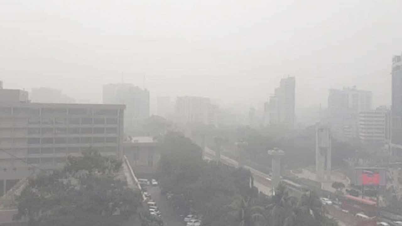 Weather Update: কুয়াশায় ঢেকেছে বাংলা, শিরশিরে হাওয়া, ফের কি শীতের প্রত্যাবর্তন?