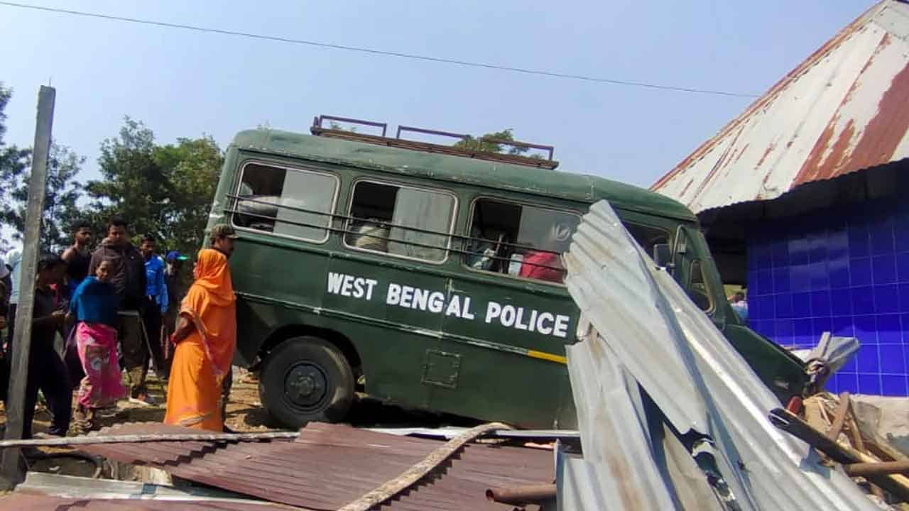 Jalpaiguri Accident: মুখ্যমন্ত্রীর ডিউটি সেরে ফেরার পথেই মারাত্মক অভিজ্ঞতার মুখোমুখি ৯ পুলিশকর্মী