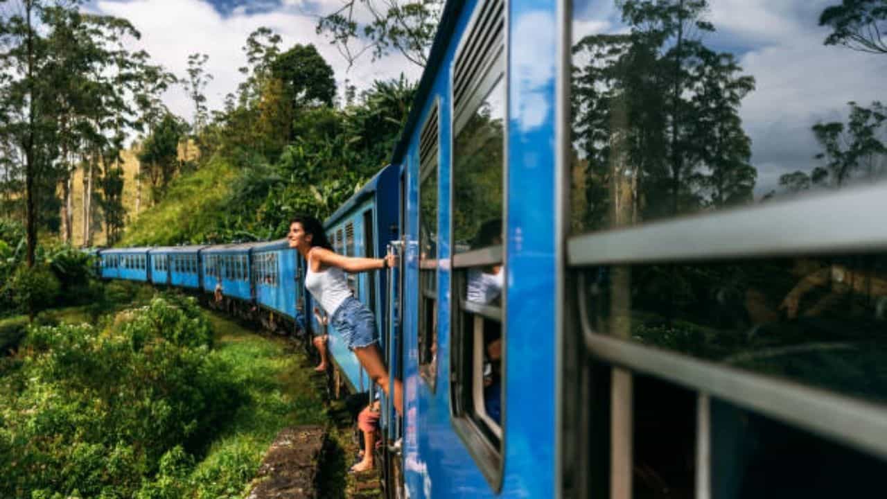 Solo Trip: দেখো আপনা দেশ! এবার একাই রওনা দিন ভ্রমণের উদ্দেশ্যে Solo Trip: দেখো আপনা দেশ! এবার একাই রওনা দিন ভ্রমণের উদ্দেশ্যে