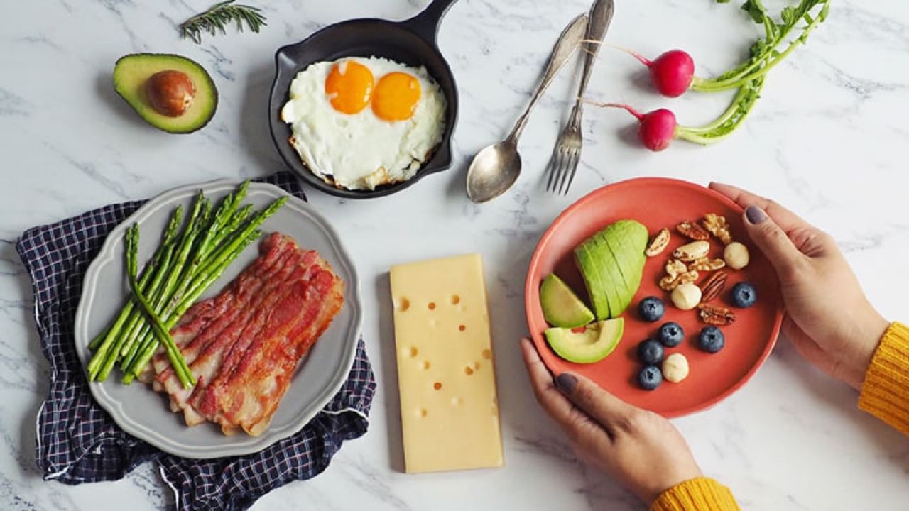Keto Diet: কিটো ডায়েট কি সবার জন্য সমান কার্যকরী? পড়ুন বিশেষজ্ঞের মতামত... Keto Diet: কিটো ডায়েট কি সবার জন্য সমান কার্যকরী? পড়ুন বিশেষজ্ঞের মতামত...