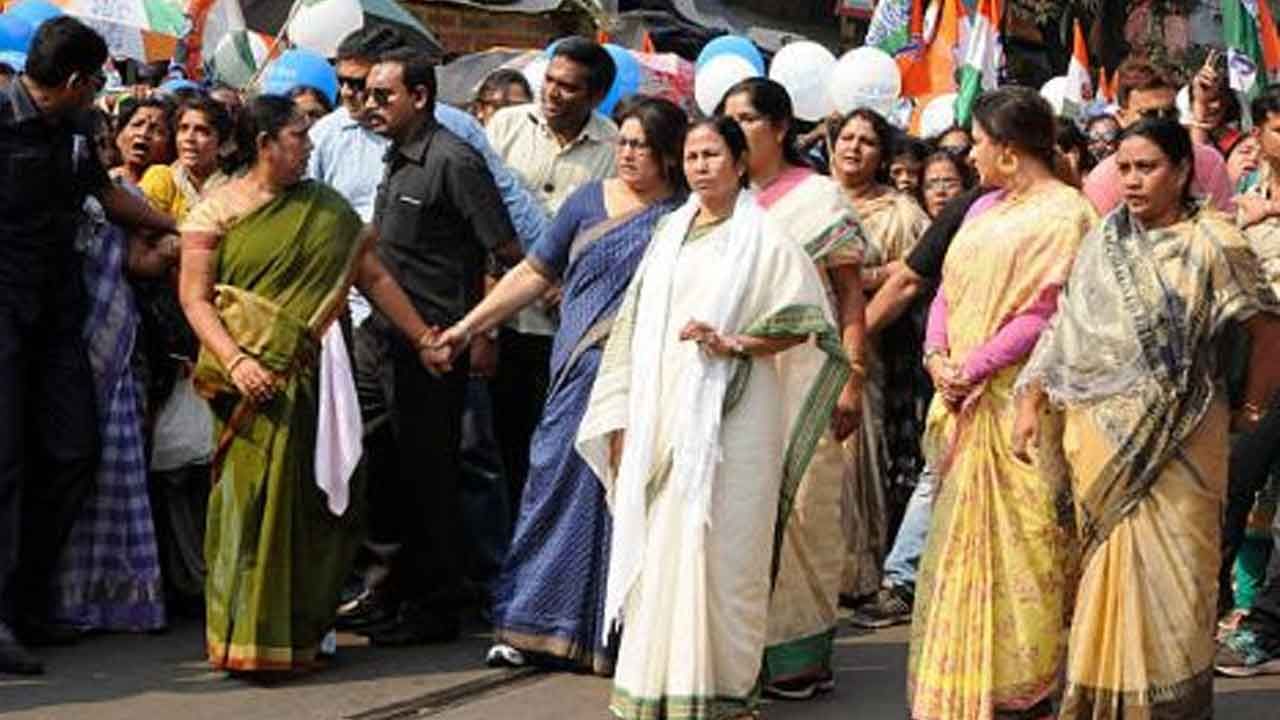 International Women's Day: এবছর ভিন রাজ্যেও আন্তর্জাতিক নারী দিবস উদযাপন তৃণমূলের