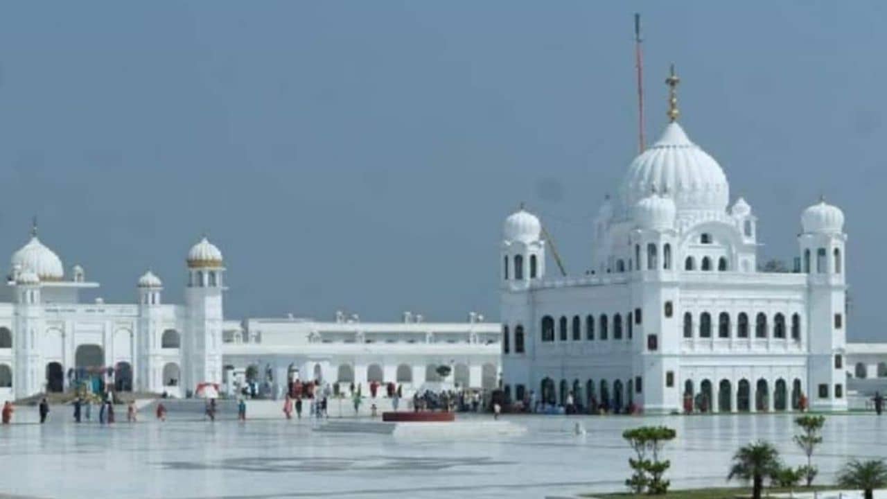 Ind-Pak Travel: এবার পাকিস্তানের হিন্দু তীর্থকেন্দ্রগুলিতে ভ্রমণের অনুমতি দেওয়া হোক, প্রস্তাব দিল্লির