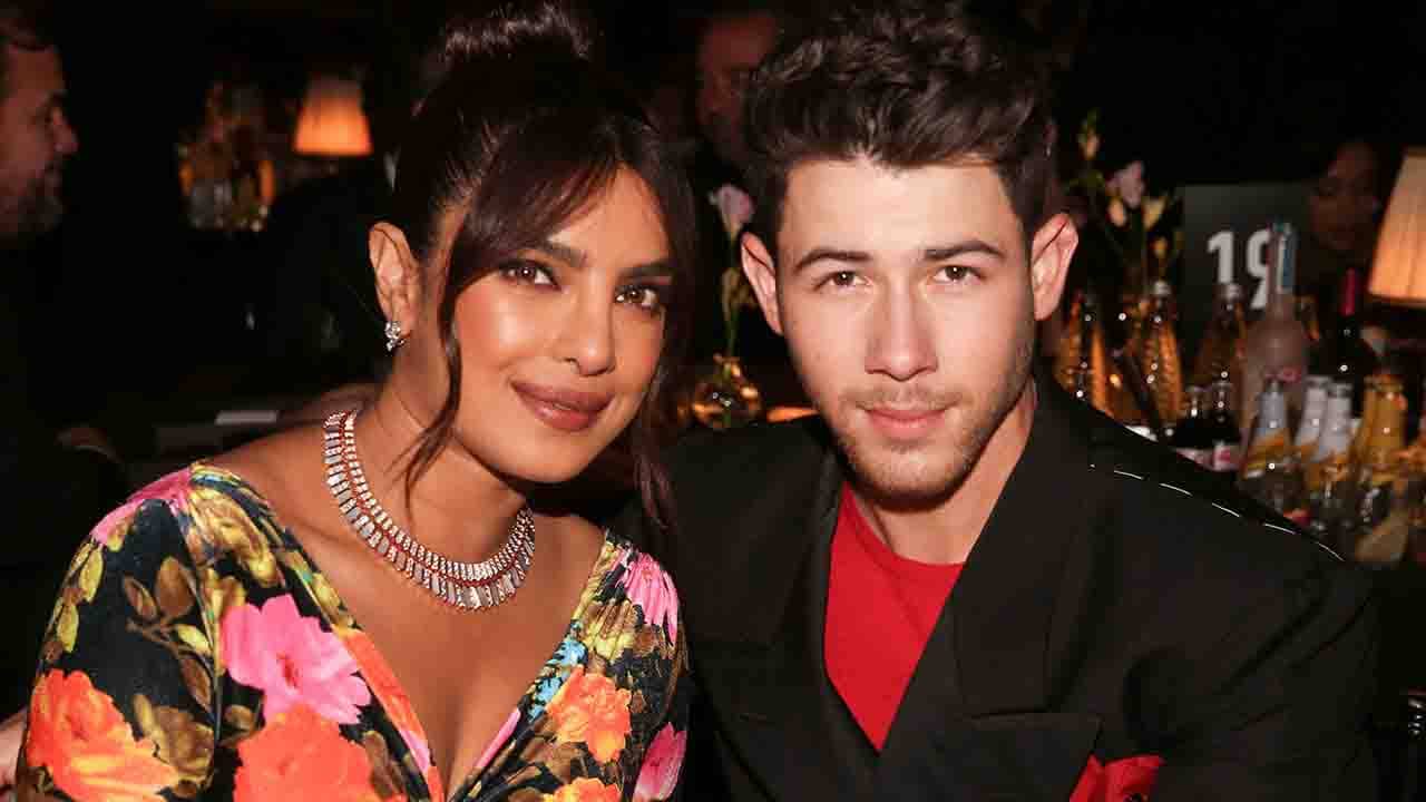 Priyanka Chopra: প্রিয়াঙ্কাকে মা বলে সম্বোধন অনুরাগীদের, কন্যার জন্মের পর সোশ্যালে ফিরলেন বিশ্ব সুন্দরী