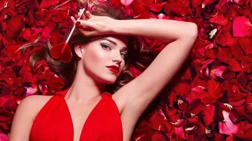 Valentine’s Day 2022: সঙ্গীর চোখে উজ্জ্বল ও সুন্দর হতে আজ থেকেই যত্ন নিন ত্বকের! বিশেষ দিনের জন্য রইল সহজ ও ঘরোয়া টিপস