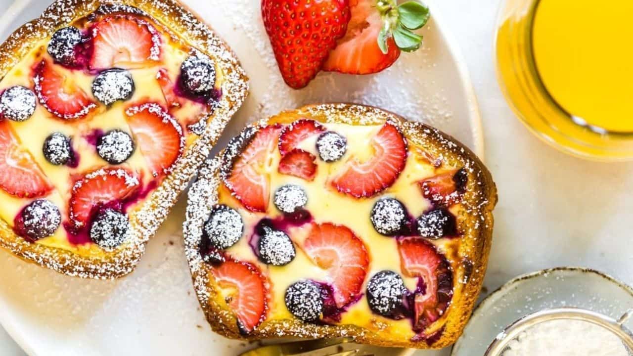 Custard Toast Recipe: সাম্প্রতিককালের সবচেয়ে সমালোচিত এই খাবার কীভাবে তৈরি করবেন বাড়িতে?