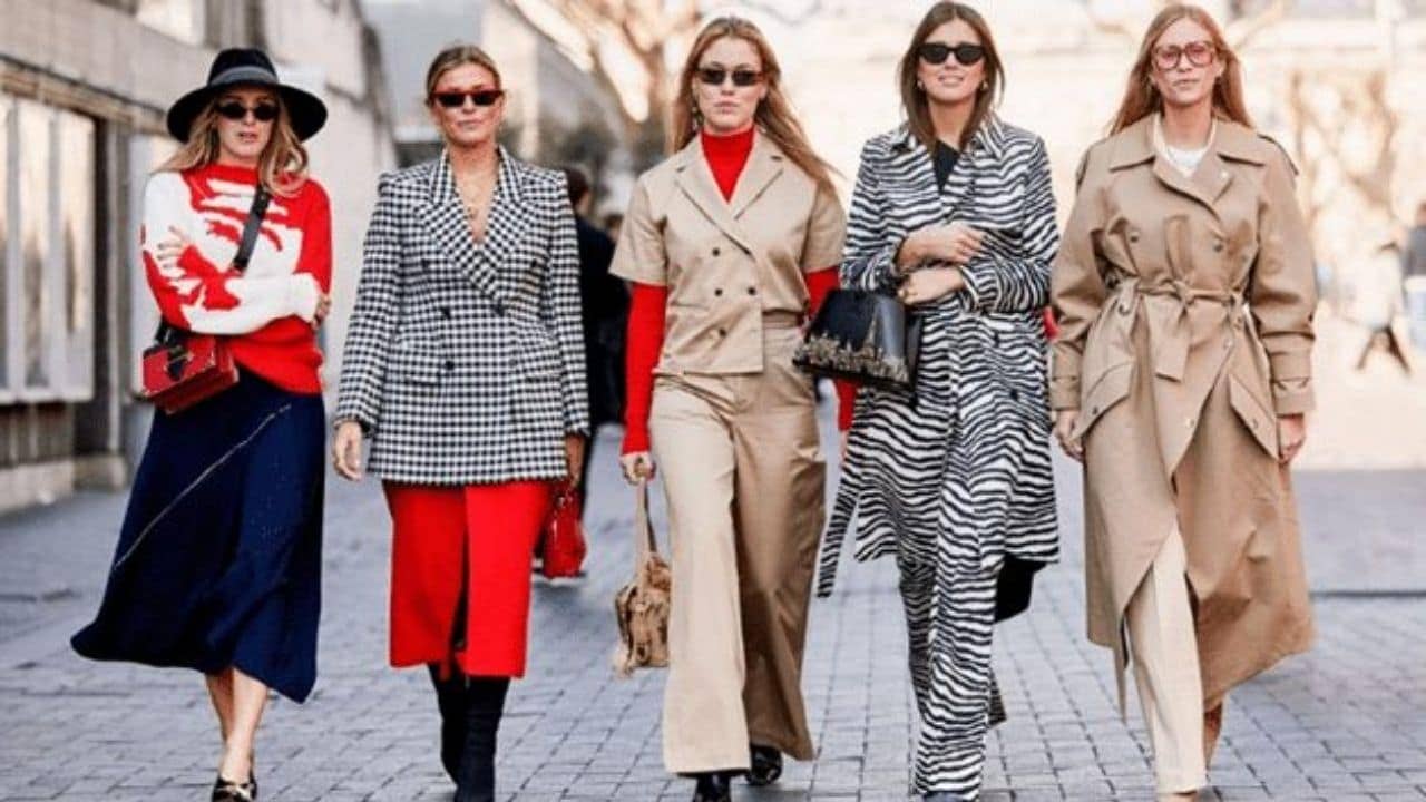 Trendy Fashion Style: নিজেকে ফ্যাশনের ট্রেন্ডে বহাল রাখতে হলে কিছু কিছু টিপস মেনে চলতেই হবে...