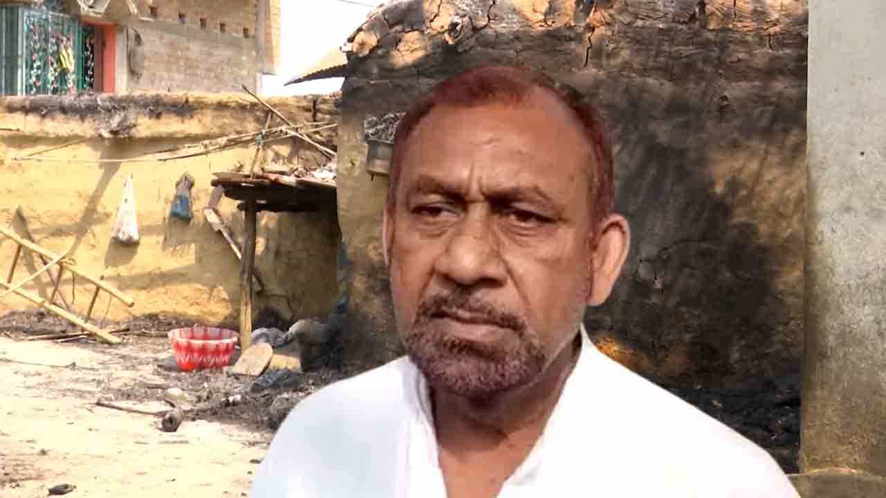 Bagtui Massacre: বগটুই-কান্ডে 'নাটের গুরু' আনারুল? এবার মুখ খুললেন সেই তৃণমূল নেতা Bagtui Massacre: বগটুই-কান্ডে 'নাটের গুরু' আনারুল? এবার মুখ খুললেন সেই তৃণমূল নেতা
