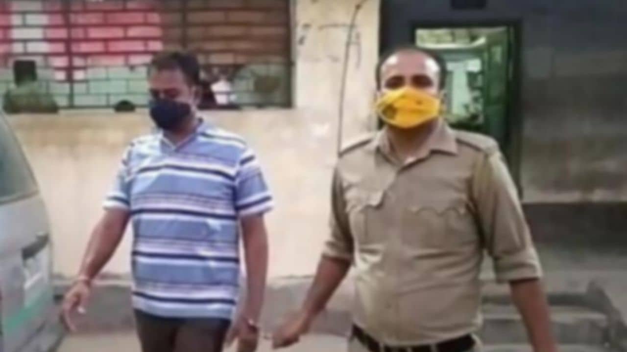 Basirhat Women Harassment: প্রতি রাতে একা মহিলার বাড়িতে ঢুকতেন বিএসএফ জওয়ান, জানাজানি হতেই রহস্য ফাঁস