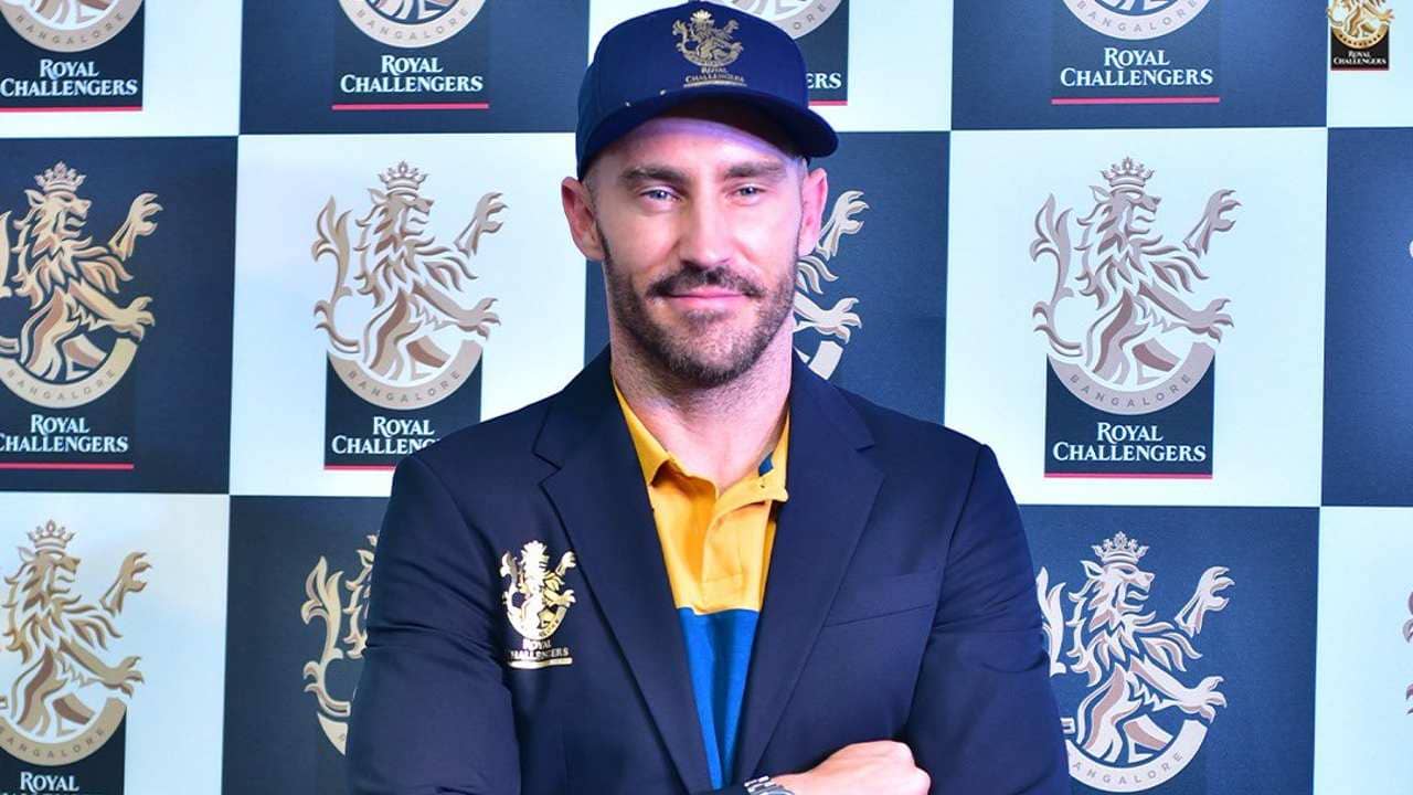 IPL 2022: আরসিবির নতুন ক্যাপ্টেন হয়ে কোহলিকে নিয়ে কী বললেন ডুপ্লেসি?