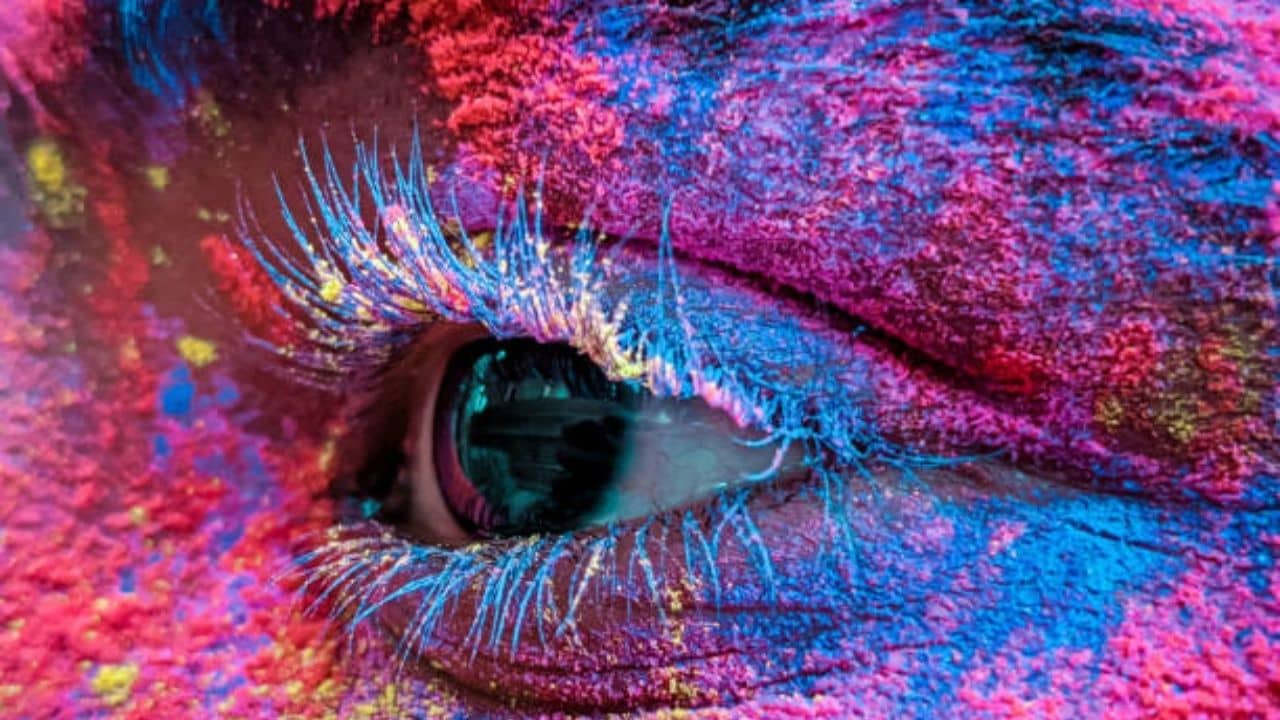 Holi 2022: রঙের উৎসবে মেতে উঠুন কিন্তু চোখ বাঁচিয়ে! মেনে চলুন সাবধানতা