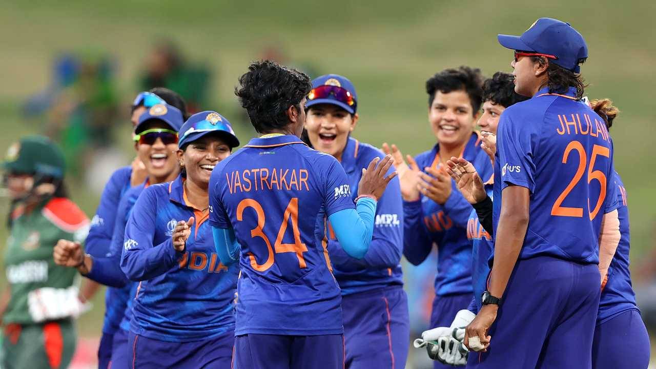 Womens World Cup 2022: বাংলাদেশকে উড়িয়ে বিশ্বকাপের শেষ চারের আশা জিইয়ে রাখল মিতালির ভারত