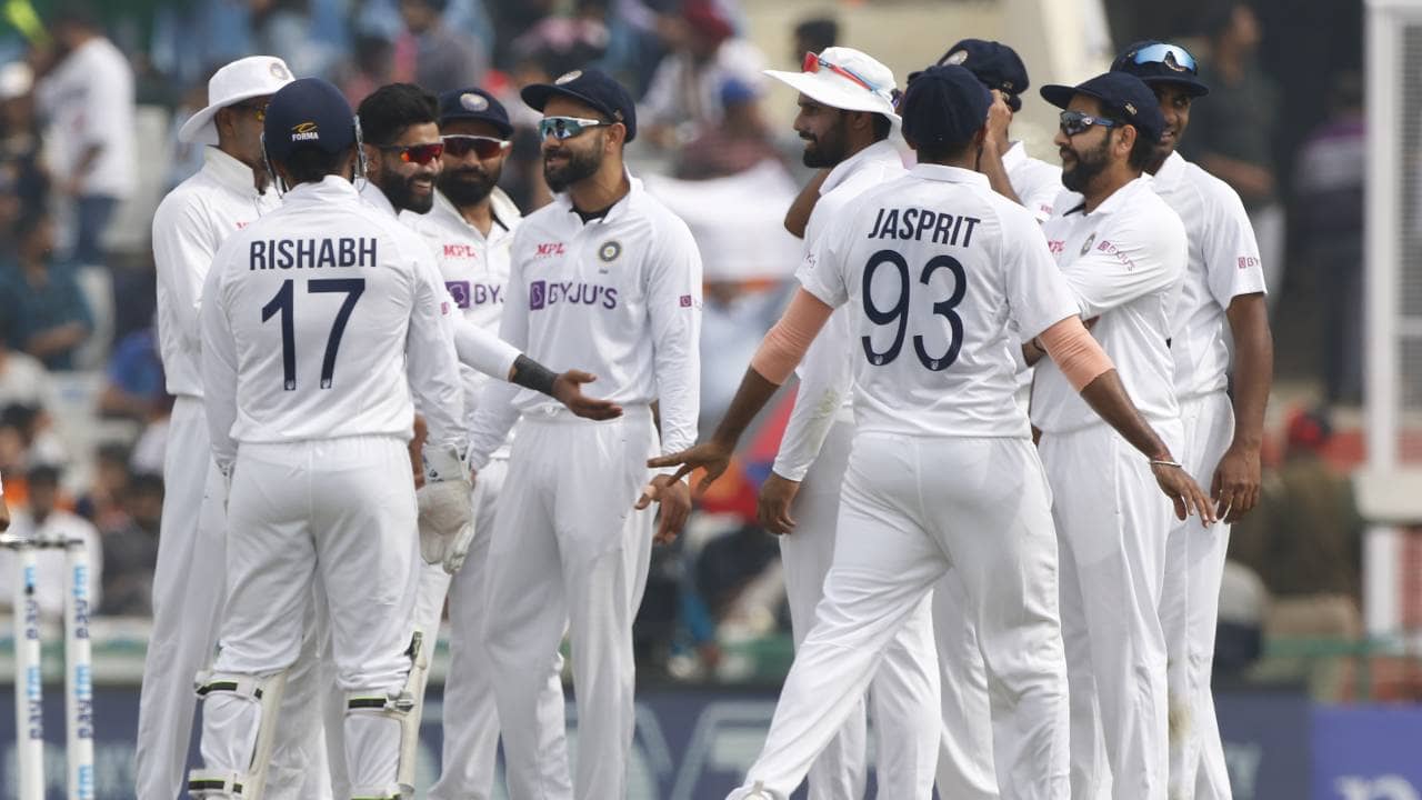 India vs Sri Lanka: ঐতিহাসিক রেকর্ডের সামনে দাঁড়িয়ে রোহিতের ভারত