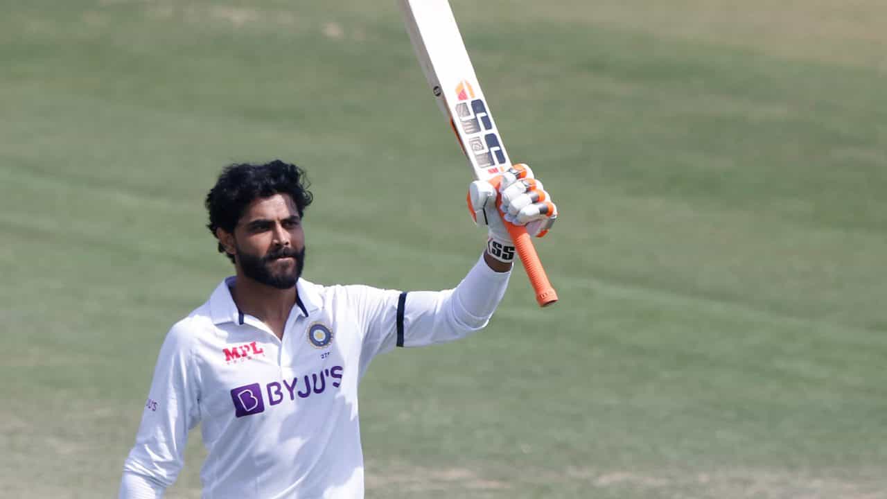 India vs Sri Lanka: 'রকস্টার' জাডেজা ভেঙে দিলেন কপিলের ৩৫ বছরের পুরনো রেকর্ড India vs Sri Lanka: 'রকস্টার' জাডেজা ভেঙে দিলেন কপিলের ৩৫ বছরের পুরনো রেকর্ড