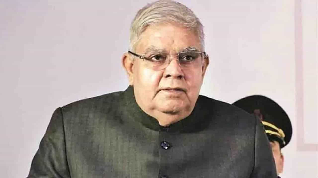 Jagdeep Dhankhar: ঠাকুরবাড়ি যাওয়ার পথে অসুস্থ রাজ্যপাল! মাঝরাস্তায় গাড়ি ঘুরিয়ে ফিরলেন রাজভবনে