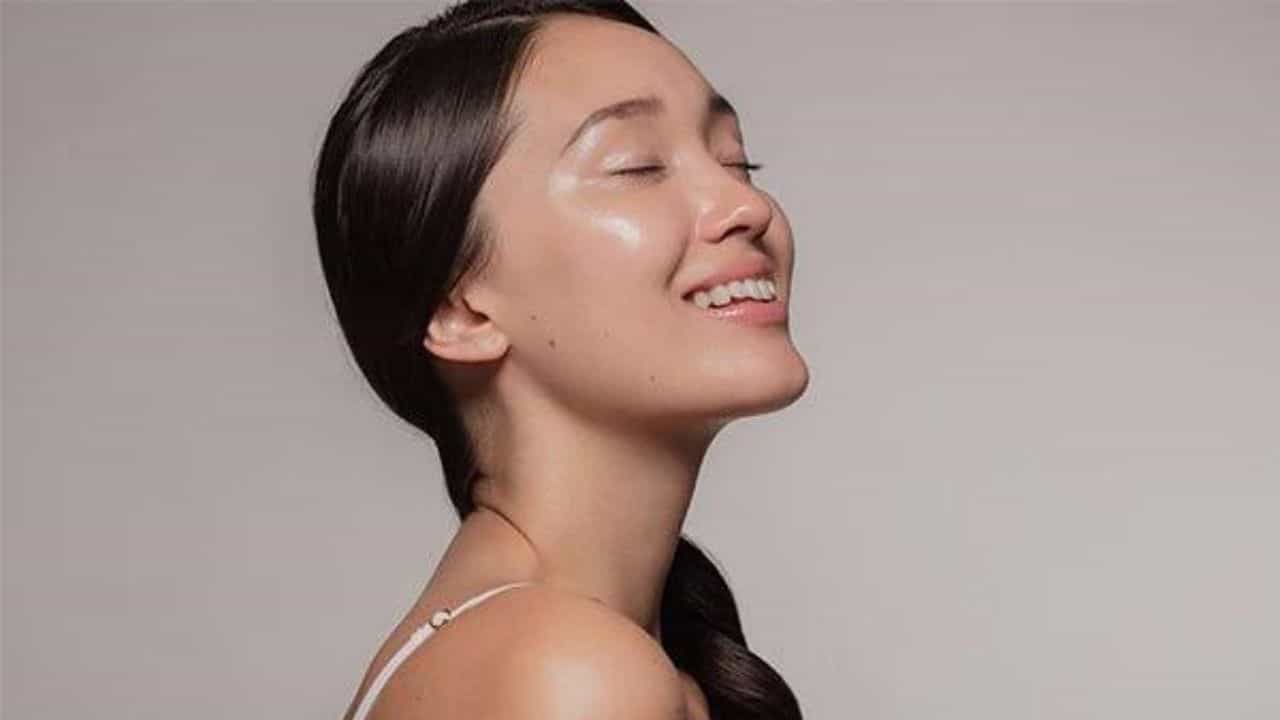 Bamboo Extracts: বাঁশের নির্যাসেই শুষ্ক ত্বক হবে ঝাঁ-চকচকে পরিস্কার ও উজ্জ্বল! জানেন কী? Bamboo Extracts: বাঁশের নির্যাসেই শুষ্ক ত্বক হবে ঝাঁ-চকচকে পরিস্কার ও উজ্জ্বল! জানেন কী?