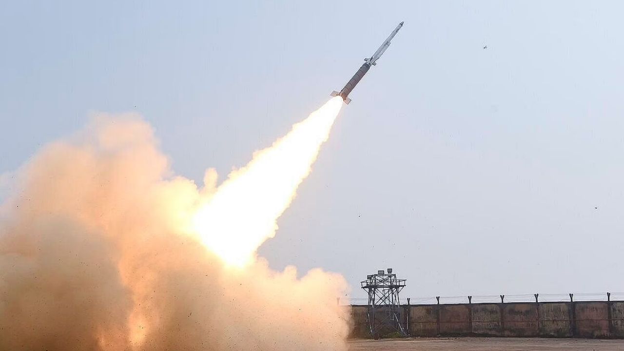 Missiles Fired At Northern Iraq : ইরাকে মার্কিন দূতাবাসে ক্ষেপণাস্ত্র হামলা, অভিযোগের তির ইরানের দিকে