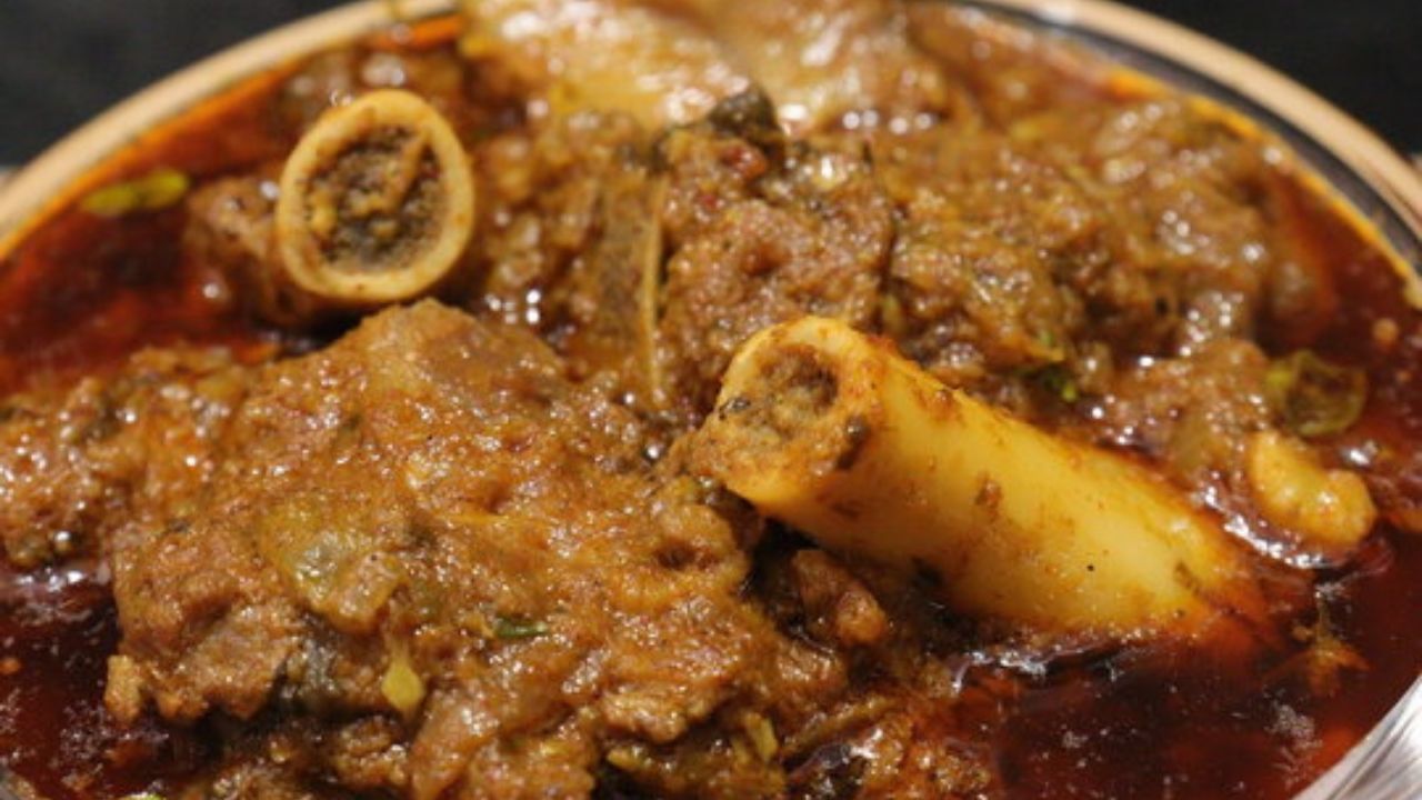 Hyderabad Mutton Cooking : স্ত্রী পাঁঠার মাংস না রাঁধায় পুলিশকে বারবার বিরক্ত! তারপর যা হল যুবকের সঙ্গে...