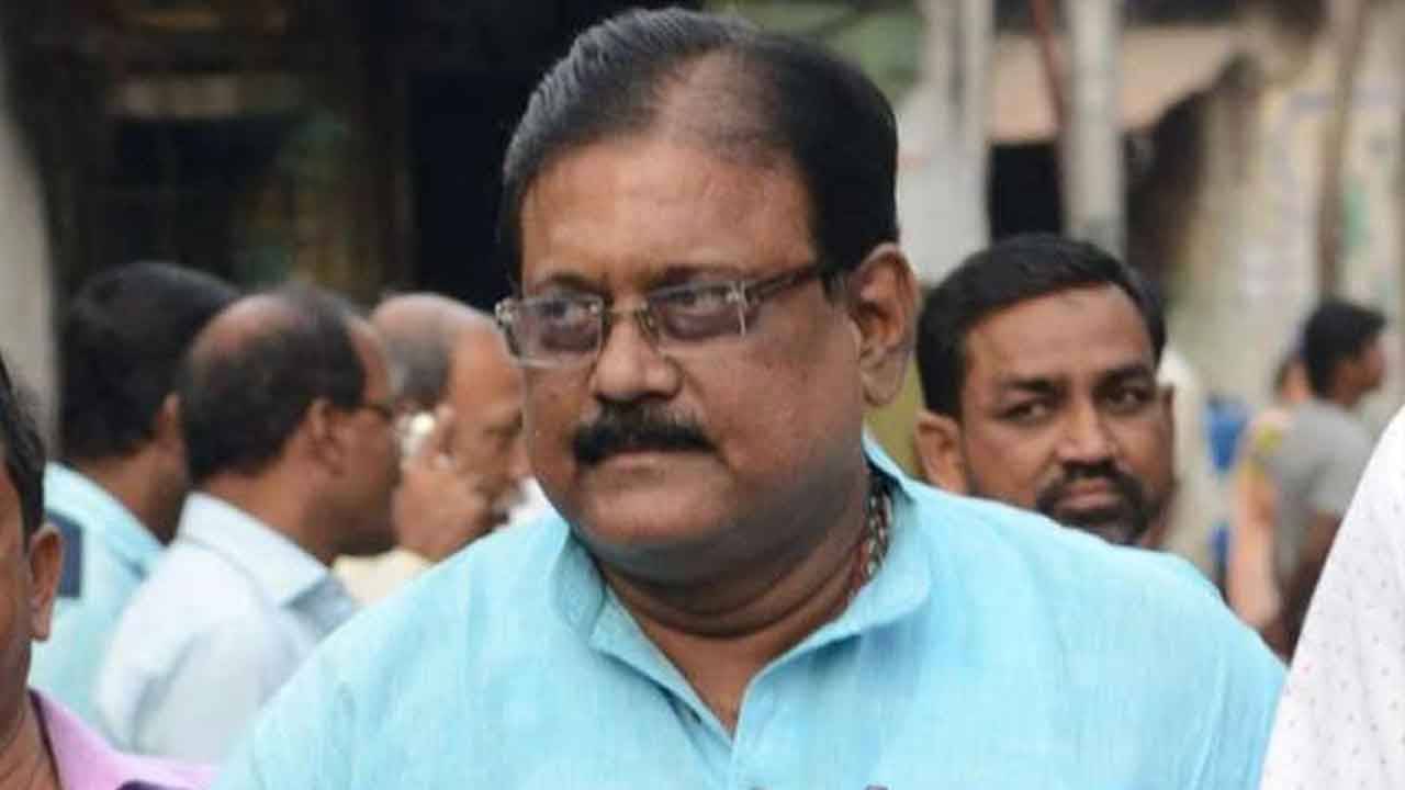 Nirmal Maji: নির্মল মাজির অপসারণ, কোন চোখে দেখছে চিকিৎসক সংগঠন?