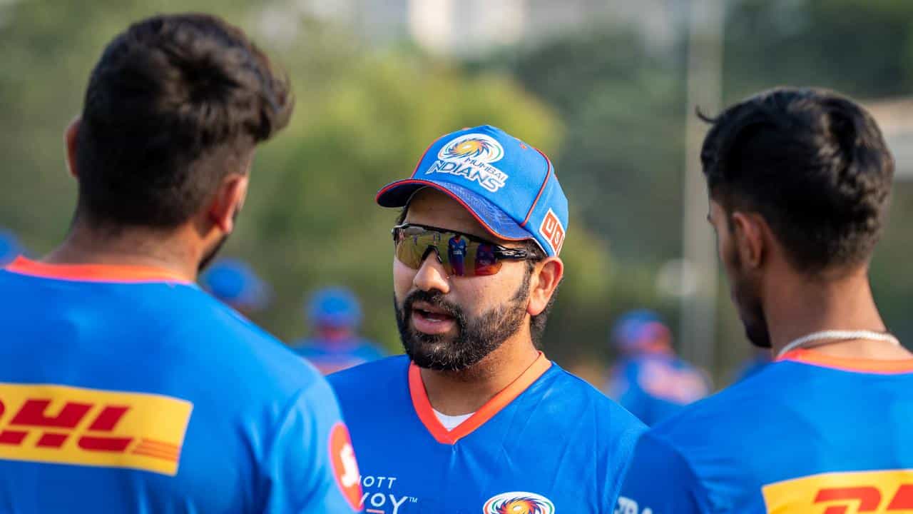 IPL 2022: ঘরের মাঠে সুবিধে পাবে না মুম্বই, বলছেন রোহিত শর্মা