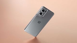 OnePlus 10 Pro: ভারতে লঞ্চের আগে ওয়ানপ্লাস ১০ প্রো ফোনের সম্ভাব্য স্পেসিফিকেশন দেখে নিন