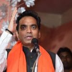 Noida Assembly Constituency: নয়ডা বিধানসভা কেন্দ্র থেকে রেকর্ড ব্যবধানে জয়ী হলেন রাজনাথ সিংয়ের ছেলে পঙ্কজ সিং। সমাজবাদী পার্টির প্রার্থী সুনীল চৌধুরিকে ১ লাখ ২৬ হাজার ৫৫৮ ভোটে হারিয়েছেন রাজনাথ-পুত্র। 