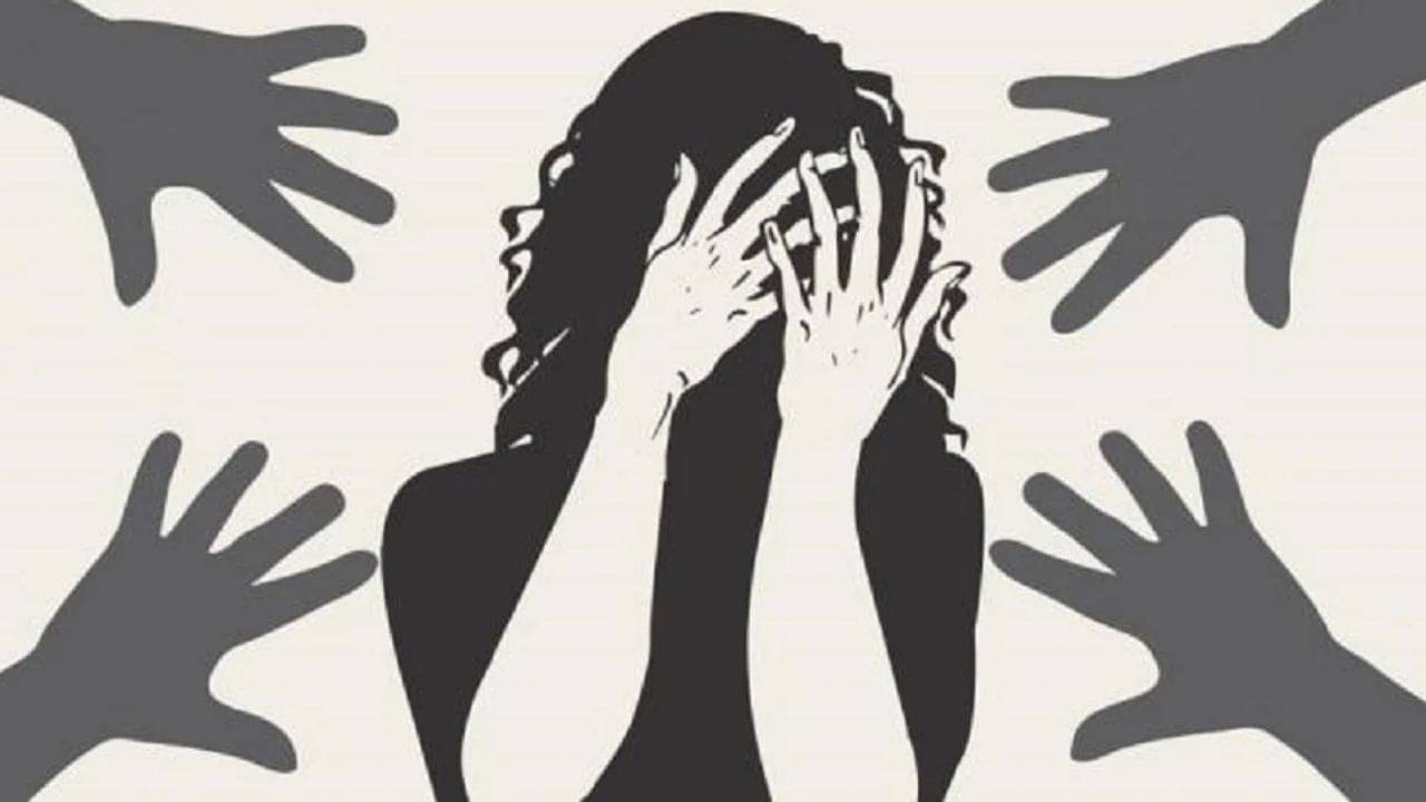 Minor Girl Harassed: কথা বলতে পারে না মেয়েটা, তাই তিন যুবকের নোংরামো মানতে হয়েছে নিঃশব্দে...