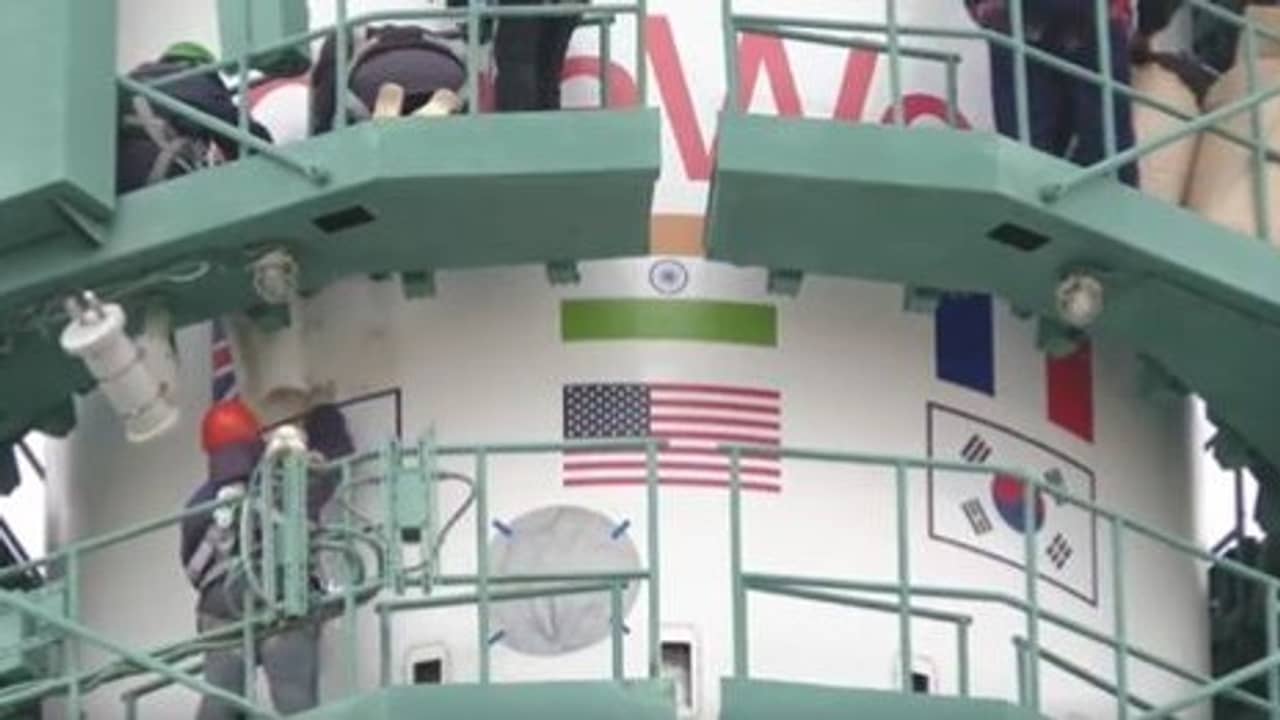 Russia-Ukraine Conflict : রাশিয়ার মন জয়, মুছল আমেরিকা-ফ্রান্স-জাপানের পতাকা, অক্ষত ভারত