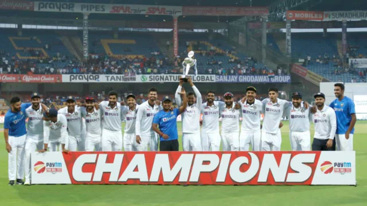 India vs Sri Lanka: নেতা রোহিতের কাছে গোলাপি বল টেস্টের পর কোন ক্রিকেটার কেমন সার্টিফিকেট পেলেন জানেন? India vs Sri Lanka: নেতা রোহিতের কাছে গোলাপি বল টেস্টের পর কোন ক্রিকেটার কেমন সার্টিফিকেট পেলেন জানেন?
