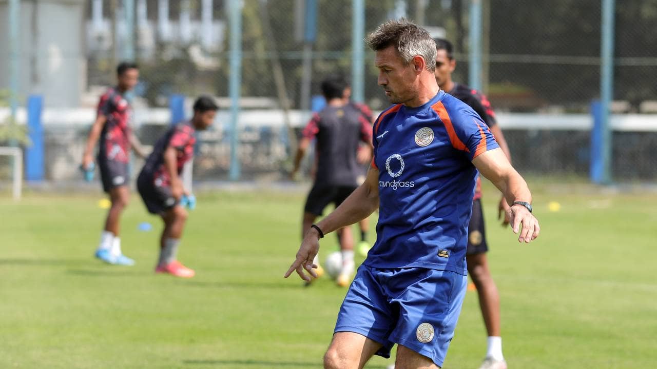 I league 2022: মরসুমের মাঝেই ওয়েস্টউডকে ছাঁটাই করল পঞ্জাব