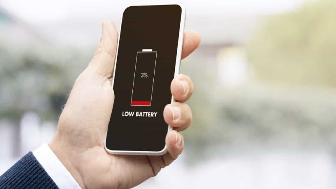 How To Boost Smartphone Battery: চার্জ শেষ, নেই চার্জারও! ফোনের ব্যাটারি জীবন বাড়ানোর মোক্ষম টিপস, অনায়াসে কাজ চালিয়ে দেবে... How To Boost Smartphone Battery: চার্জ শেষ, নেই চার্জারও! ফোনের ব্যাটারি জীবন বাড়ানোর মোক্ষম টিপস, অনায়াসে কাজ চালিয়ে দেবে...