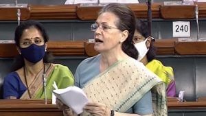Sonia Gandhi : 'সোশ্যাল মিডিয়ার হস্তক্ষেপ বন্ধ হোক', পরাজয়ের পর সংসদে দাবি সনিয়ার