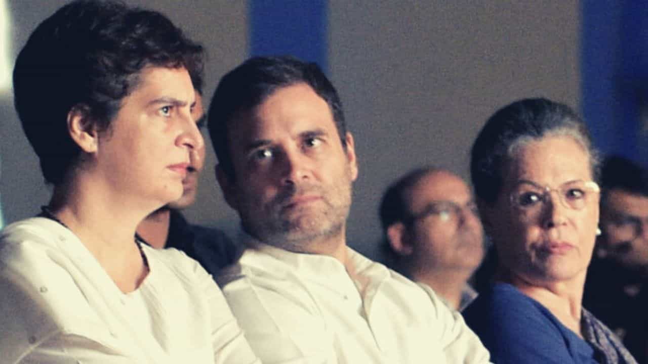 Assembly Election Result 2022: অমেঠি, রায়বেরেলিতেও শূন্য হাতে ফিরছে কংগ্রেস! রাহুলের মতো সোনিয়াকেও খুঁজতে হবে না তো বিকল্প আসন?