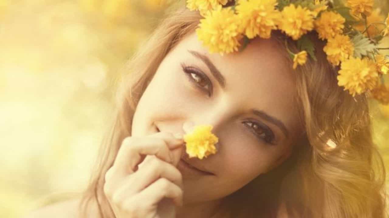 Spring Skincare Tips: বাতাসে এখন বসন্তের আনাগোনা! ত্বকের দেখভাল করতে কী কী বিষয় মাথায় রাখবেন, জানুন Spring Skincare Tips: বাতাসে এখন বসন্তের আনাগোনা! ত্বকের দেখভাল করতে কী কী বিষয় মাথায় রাখবেন, জানুন
