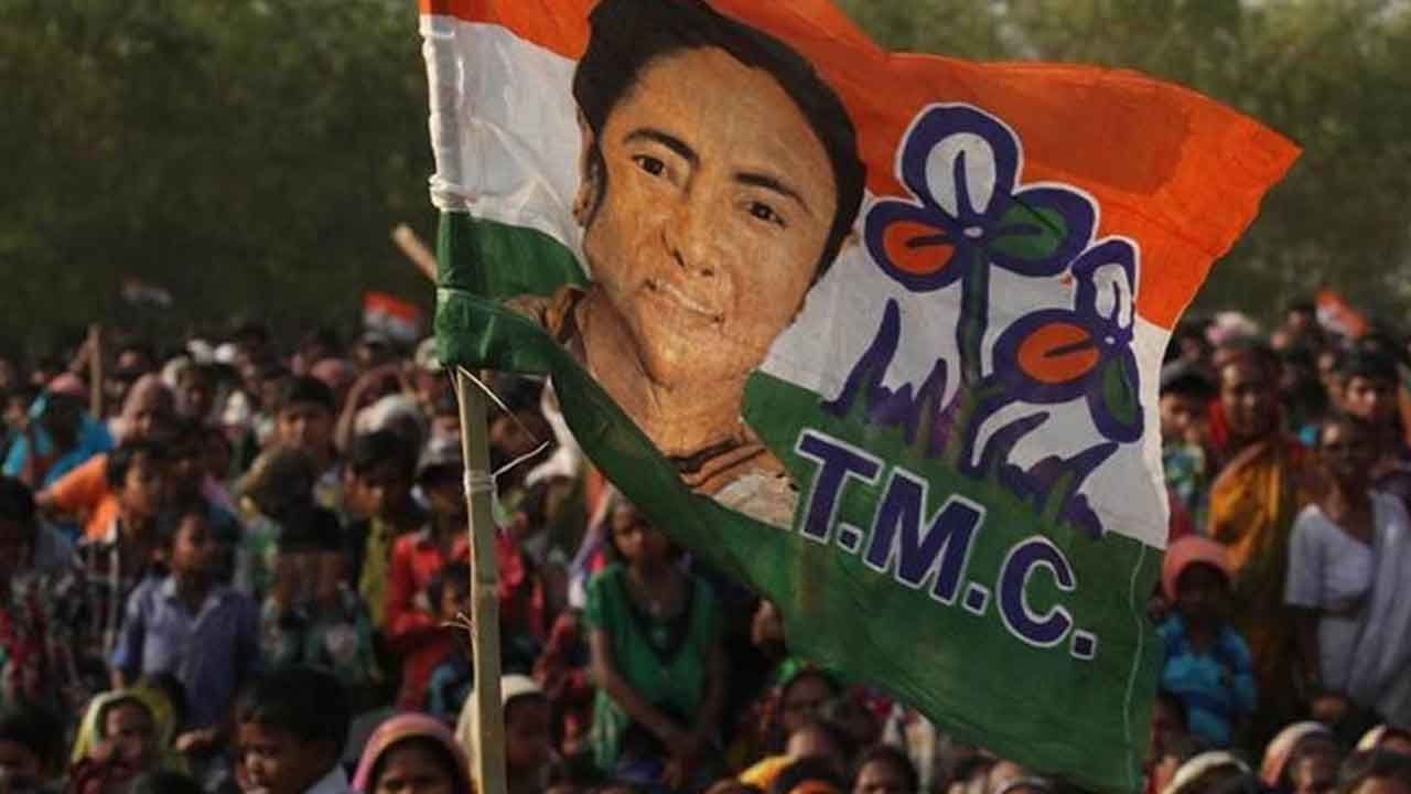 West Bengal Municipal Election Results 2022 : নির্দল কাঁটায় বিঁধল ঘাসফুল, চাঁপদানিতে পুরবোর্ড গঠন করতে নির্দলের শরণাপন্ন হবে তৃণমূল?