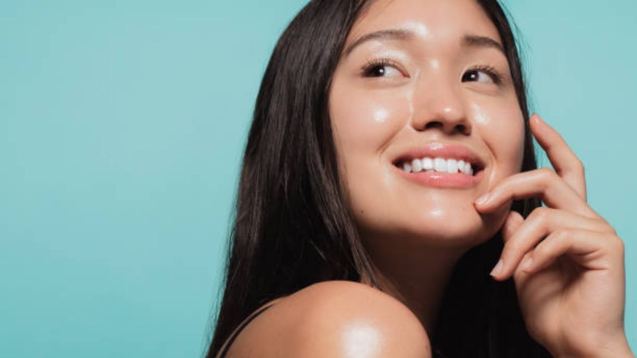 Korean Beauty Tips: গরমে অয়েল-ফ্রি স্কিন পেতে চান? কোরিয়ার বিউটি টিপস ট্রাই করুন